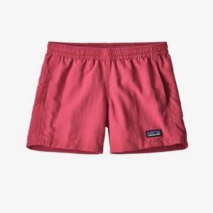 pink patagonia shorts!!
